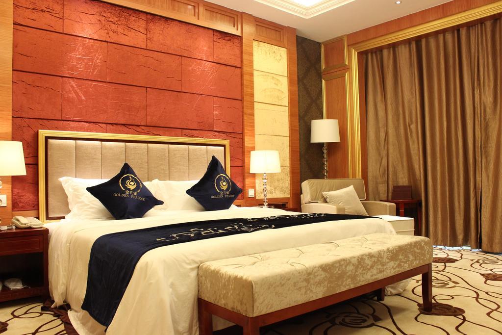 Golden Peacock Resort Hotel Beira Camera foto