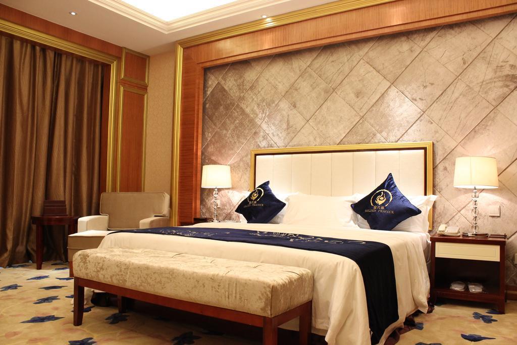 Golden Peacock Resort Hotel Beira Camera foto