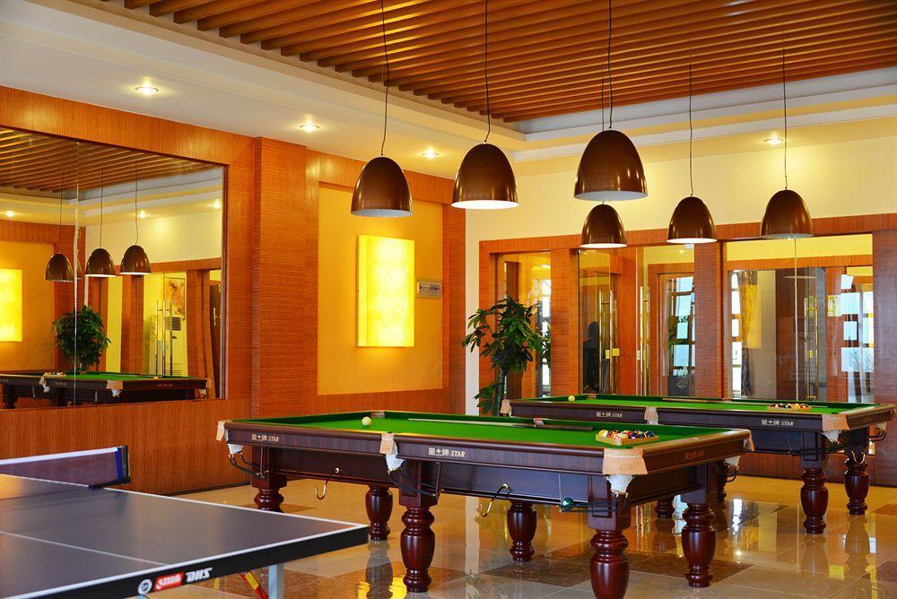 Golden Peacock Resort Hotel Beira Esterno foto