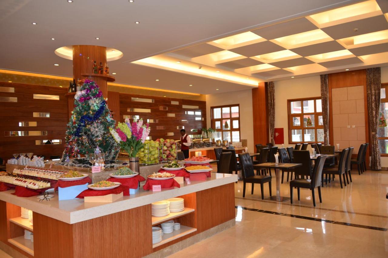 Golden Peacock Resort Hotel Beira Esterno foto